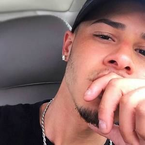 Meet your Posher, Malik